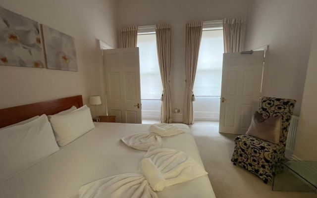 Hertford Flat 5