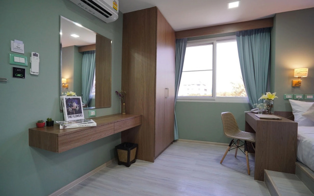 The Qube Fifty Hotel
