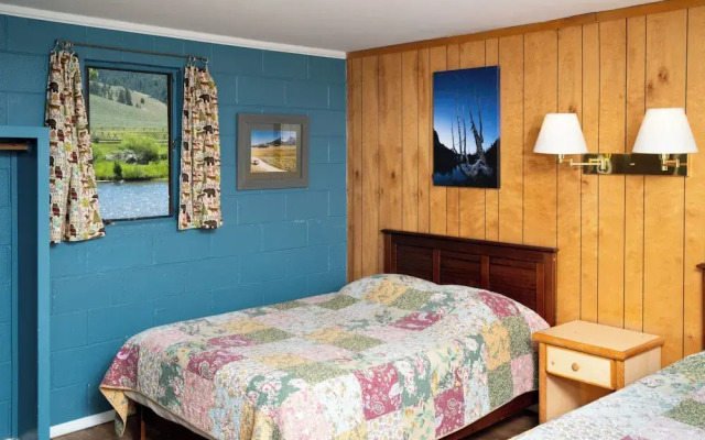Redwood Cabins