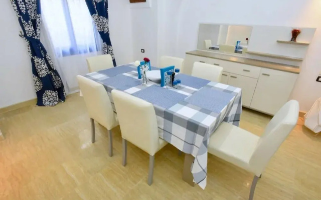 Luxury 4BD Villa with Pool in Hurghada
