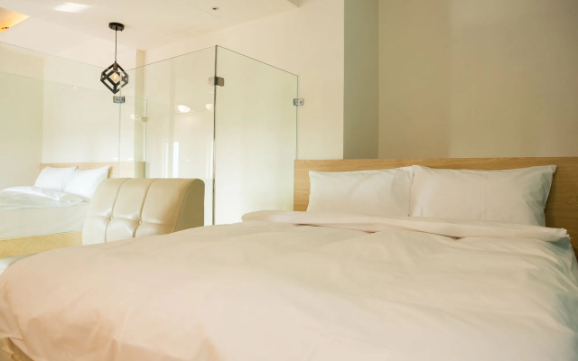 CHECK inn Express Taichung Yizhong