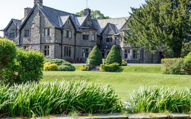 Maes Manor Hotel