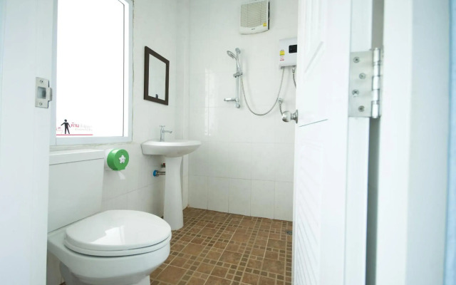 Viewpoint Khaokoh Hotel