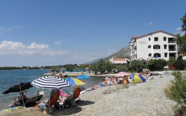 Pansion Croatia