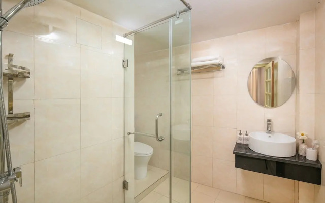 La Renta Center Hotel & Spa
