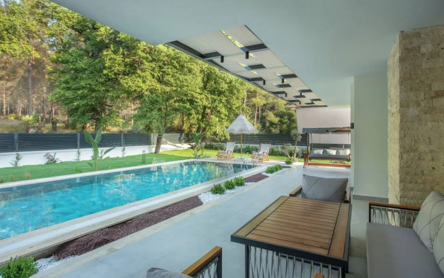 Spacious 4BR Villa Perfect for Families & Friends