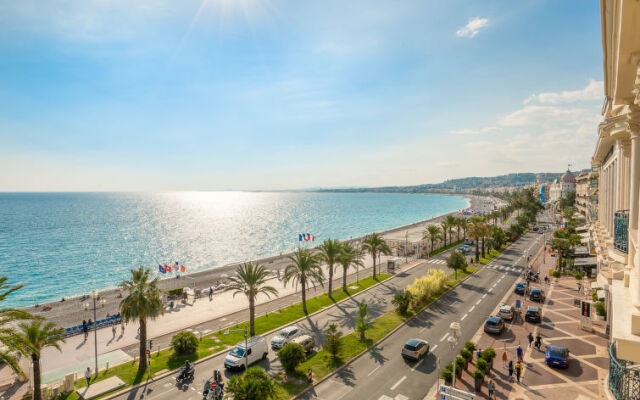 Copacabana Promenade Des Anglais