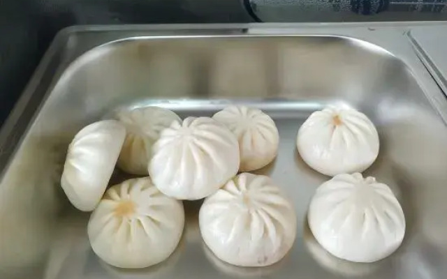 Xiongxian Qiancun Business Hotel