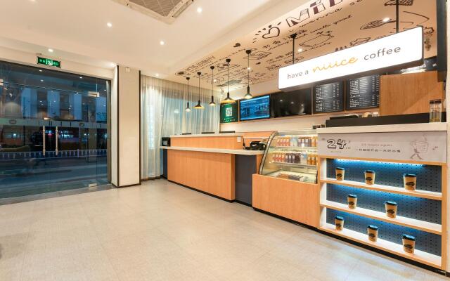 Hanting Hotel Ganzhou Wenming Avenue Bus Station