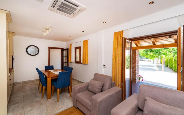 Poolincluded Villa Dalmatia