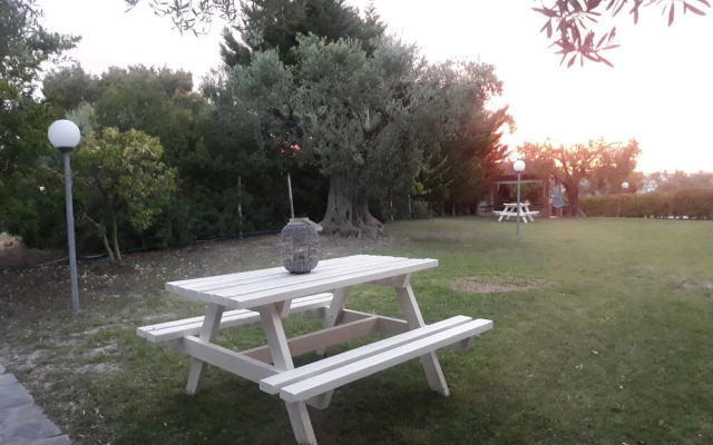 Marios Garden House