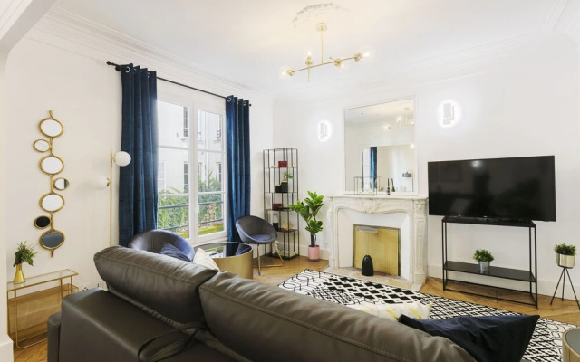 Private Apartment - Tuileries - Louvre