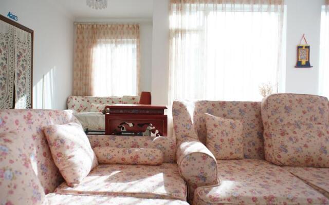 Followsky Inn