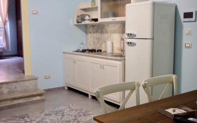 4 Balconi liberty apartments