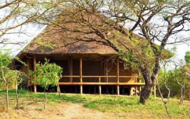 Kabalega Wilderness Lodge