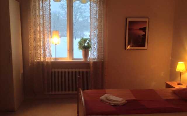 Vänhems Café & Vandrarhem