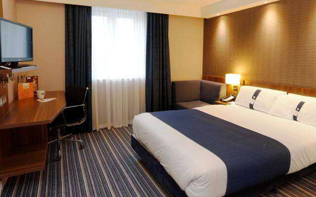 Holiday Inn Express Windsor, an IHG Hotel