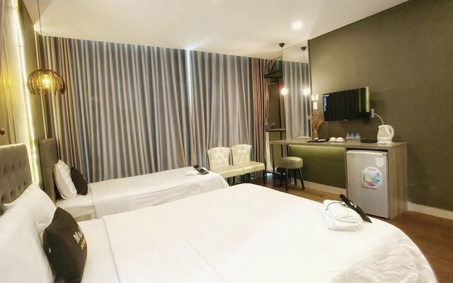 Reddoorz Plus Near Saigon Centre