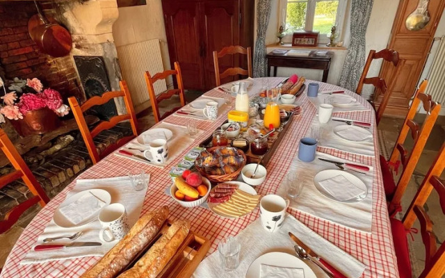Ferme fortifiée d Enguenard