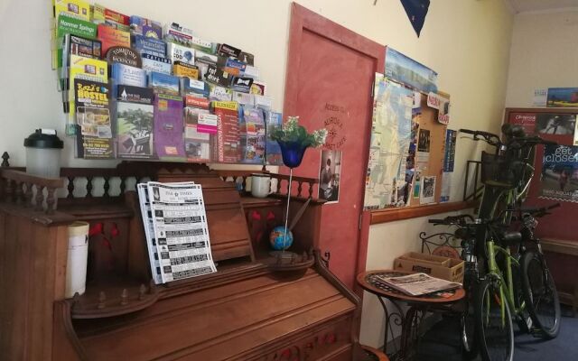 Abel's Central Backpackers