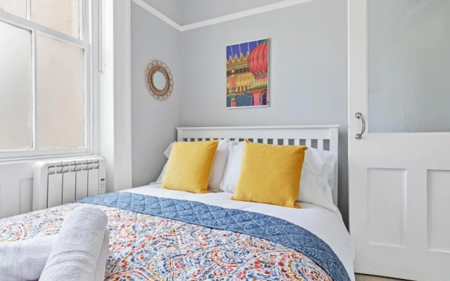 Valley Gardens View - City Centre One Bedroom Apartment