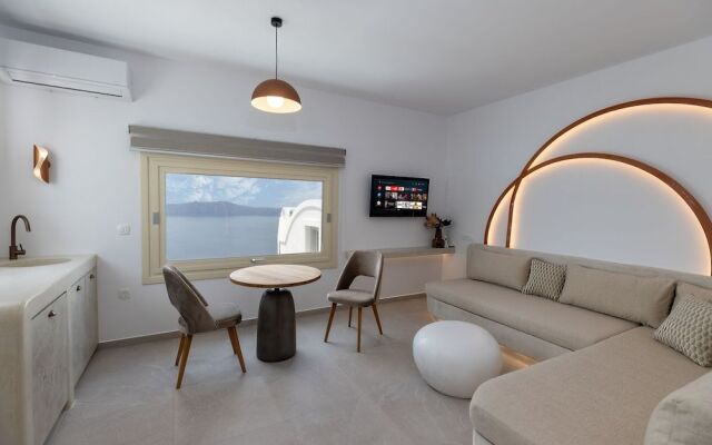Santorini View Studios-Adults Only