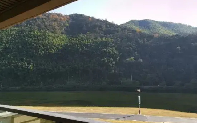 Zhenye Lumingyuan Homestay
