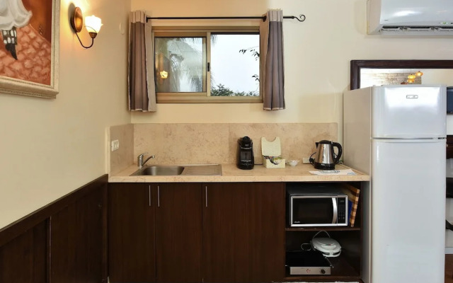 Shmulik Resort