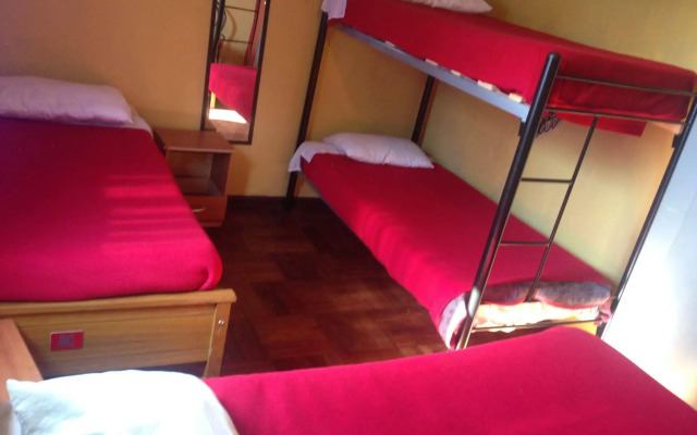 Travellers Place Hostel