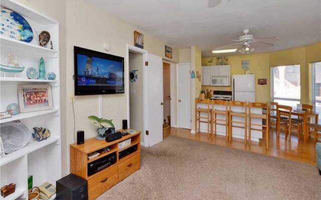 Sea Rocket 29 - One Bedroom Condo