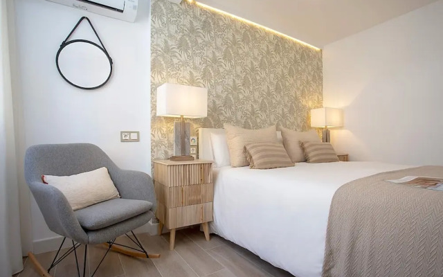 Luxury Apartment in M Laga Victoria