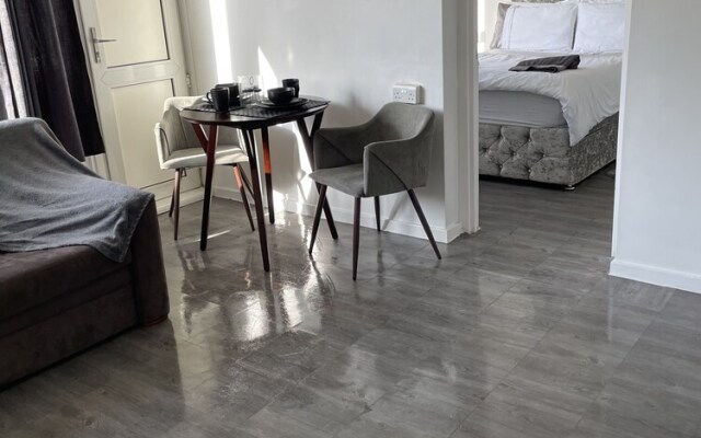 Beautiful Flat in London Near River Thames