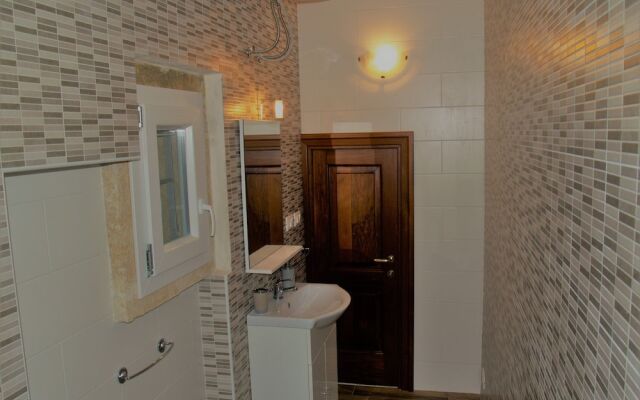 Home Porta Napoli Lecce