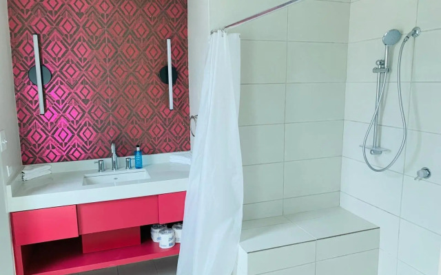 The Tryst Beachfront Hotel