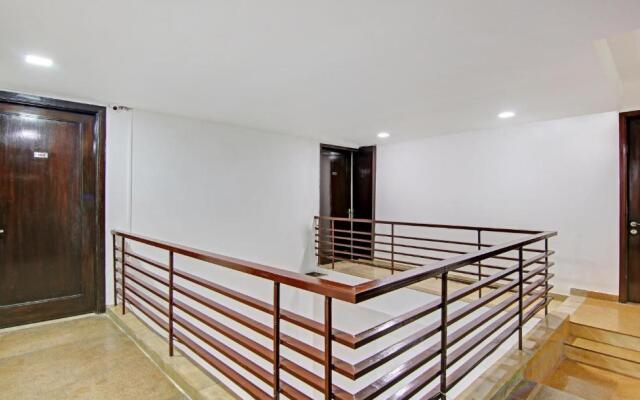 Treebo Trend AR Residency Sector 45