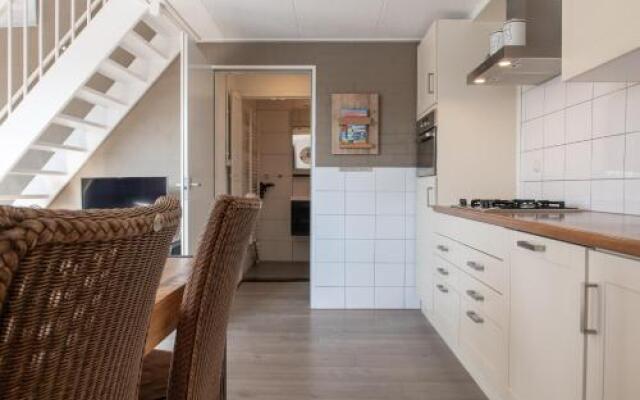 Park Schoneveld: Duinroos 123