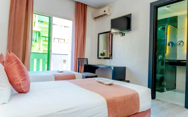 Hotel Les Ambassadeurs