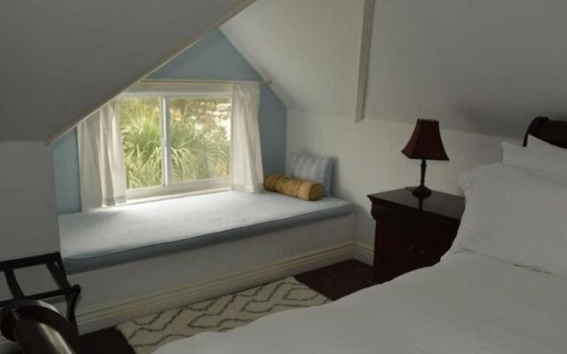 The Londoner Bed & Breakfast