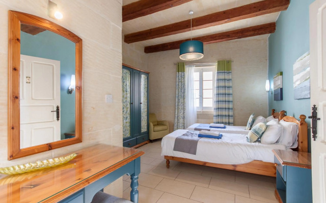 Twilight Gozitan Farmhouse With Pool