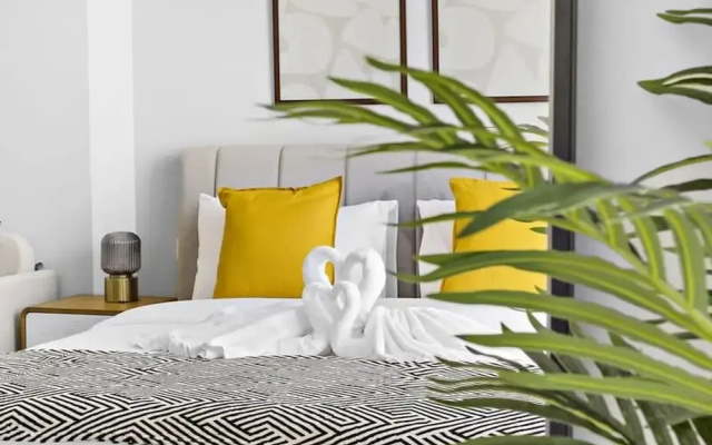 Silkhaus Cozy Studio in Luma21 Community Vibes