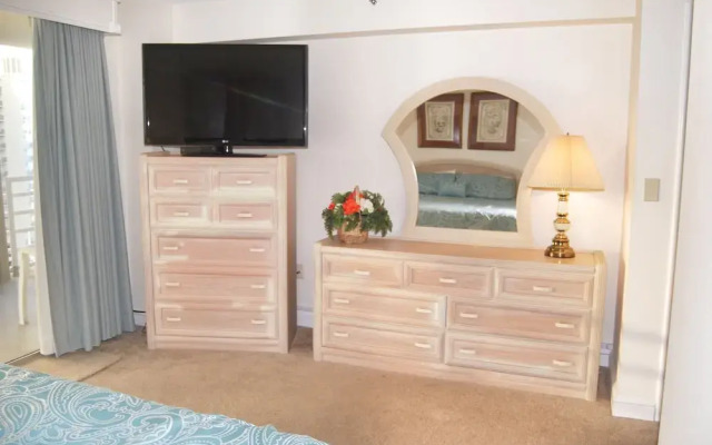 North Hampton 1106 by RedAwning