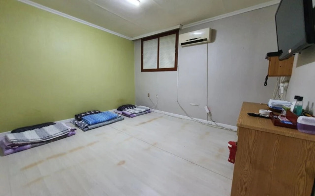 Cheongju Vienna Motel