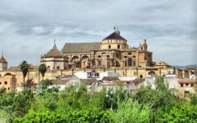 Apartamento Pintor Palomino