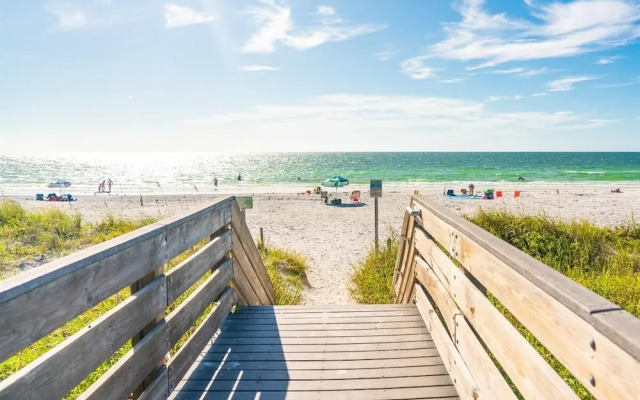 Sea Club #18 - Floridays