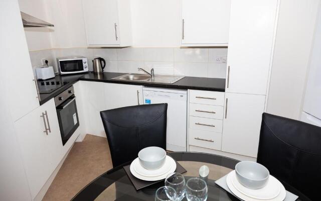 Alexander Apartments Powdene House