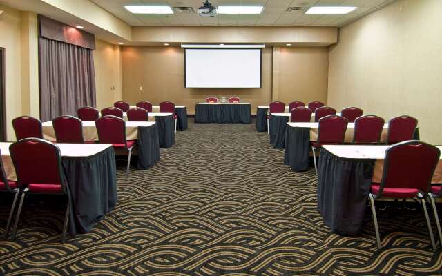 Hampton Inn & Suites Millington