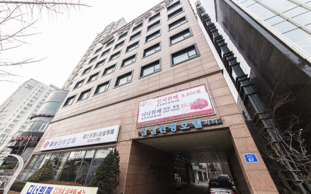 hotelImage