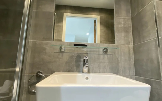 Eyre Square Galway Central Self Catering
