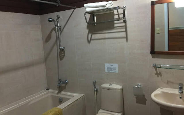 Flushing Meadows Resorts & Playground