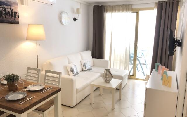 T&H Novelty 113 Family Apartment Salou